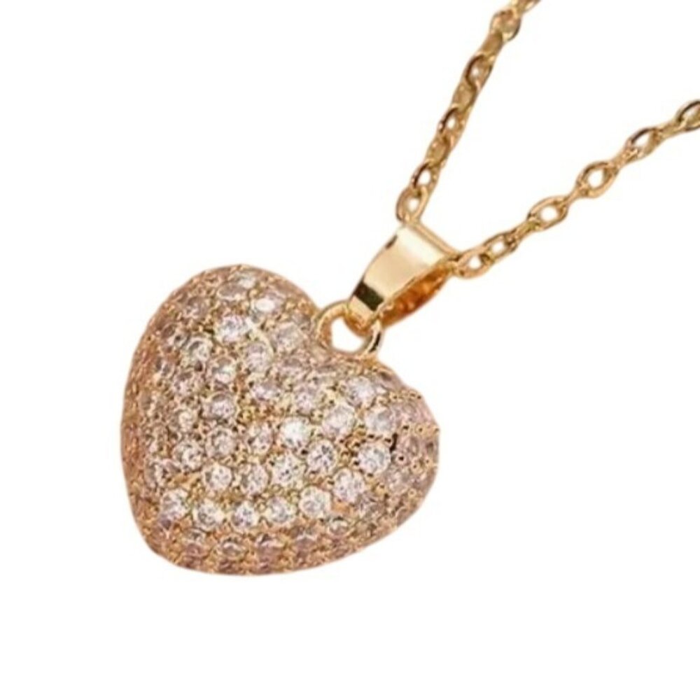 Elegant Gold-tone Crystal Heart Pendant Necklace